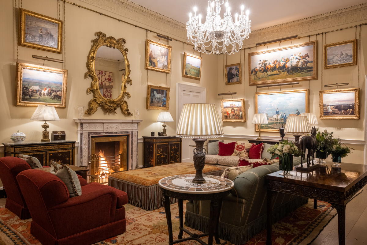 Cashel Palace Luxury Hotel Opens its doors 2