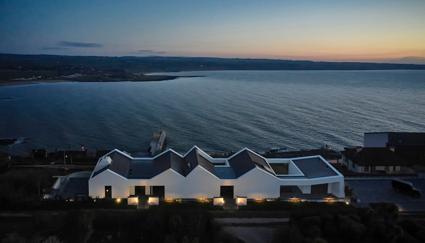 Cliff Beach House Vacation Rental lrg