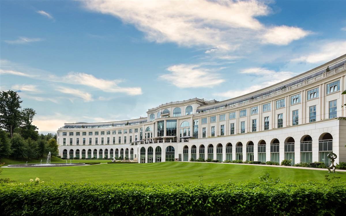 Powerscourt - Five Star Hotel 1