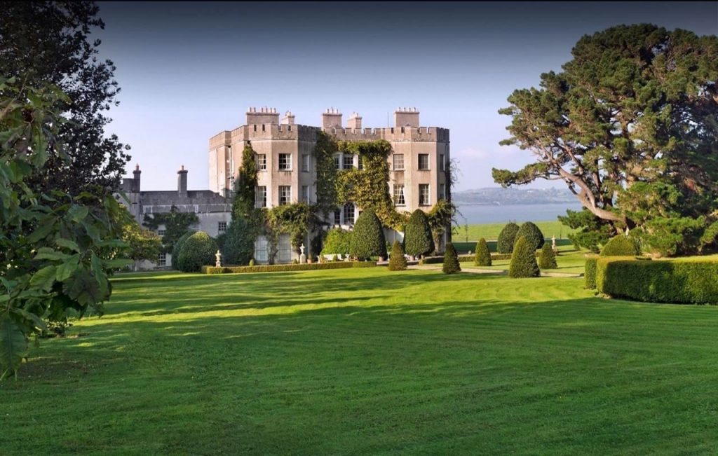 Glin Castle - Exceptional Castle Rental on the River Shannon 2